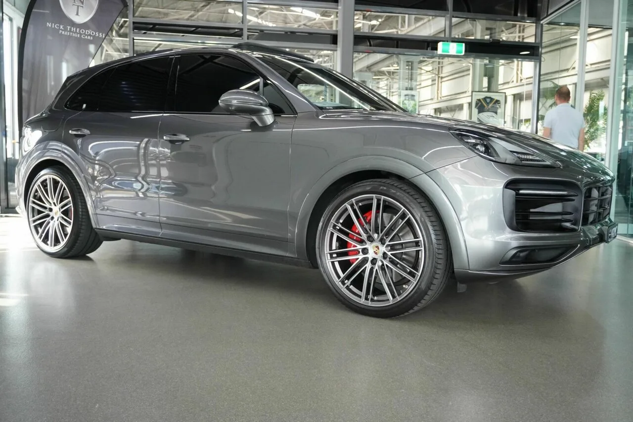 2023 Porsche Cayenne GTS Tiptronic E3 MY23, photo 4