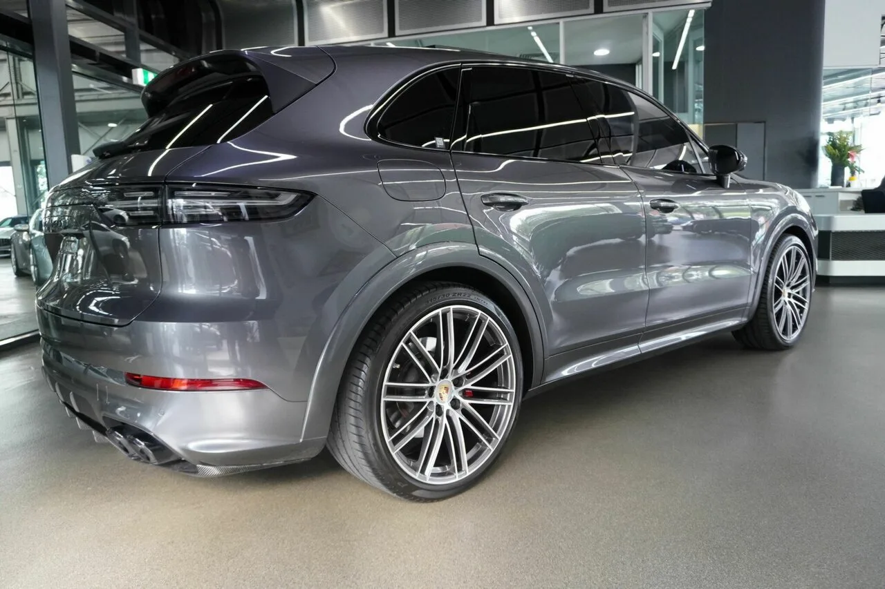 2023 Porsche Cayenne GTS Tiptronic E3 MY23, photo 6