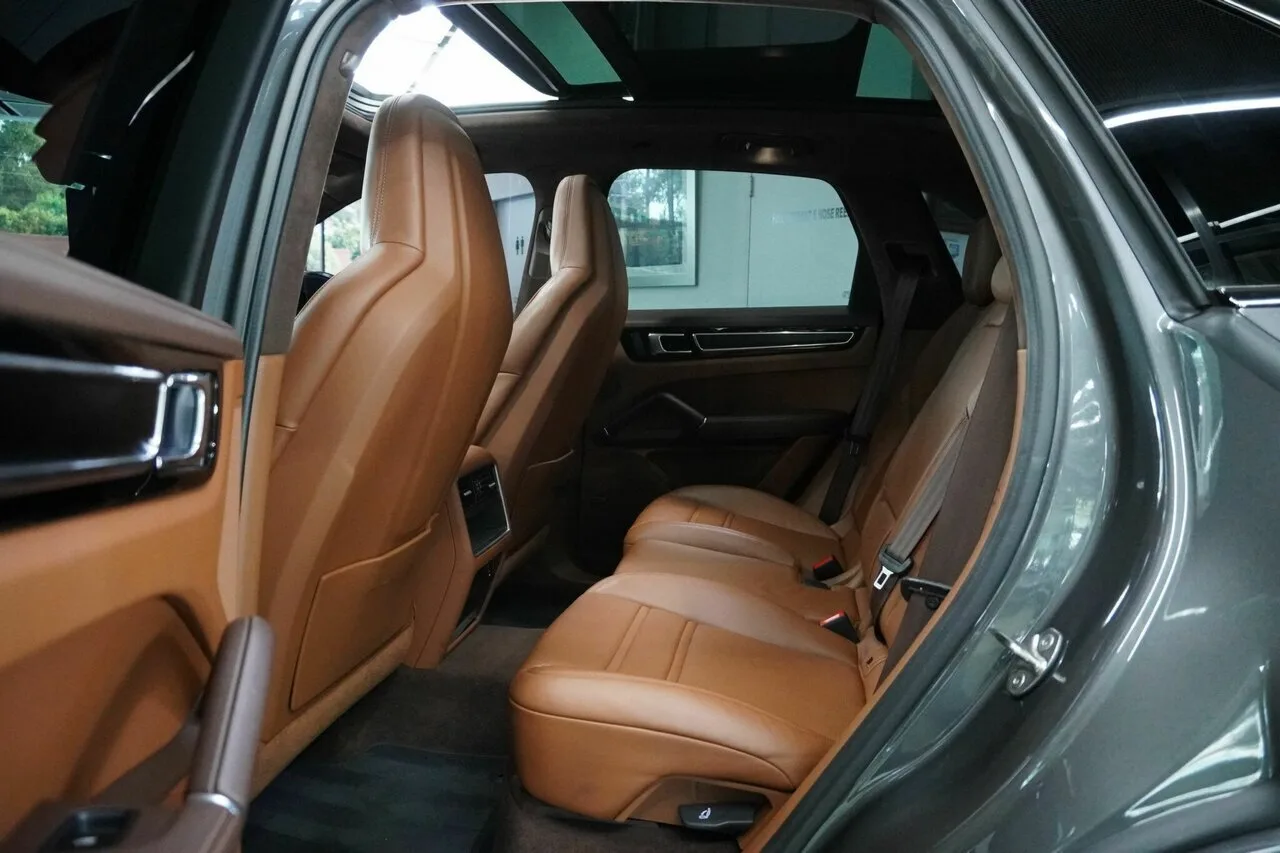 2023 Porsche Cayenne GTS Tiptronic E3 MY23, photo 10