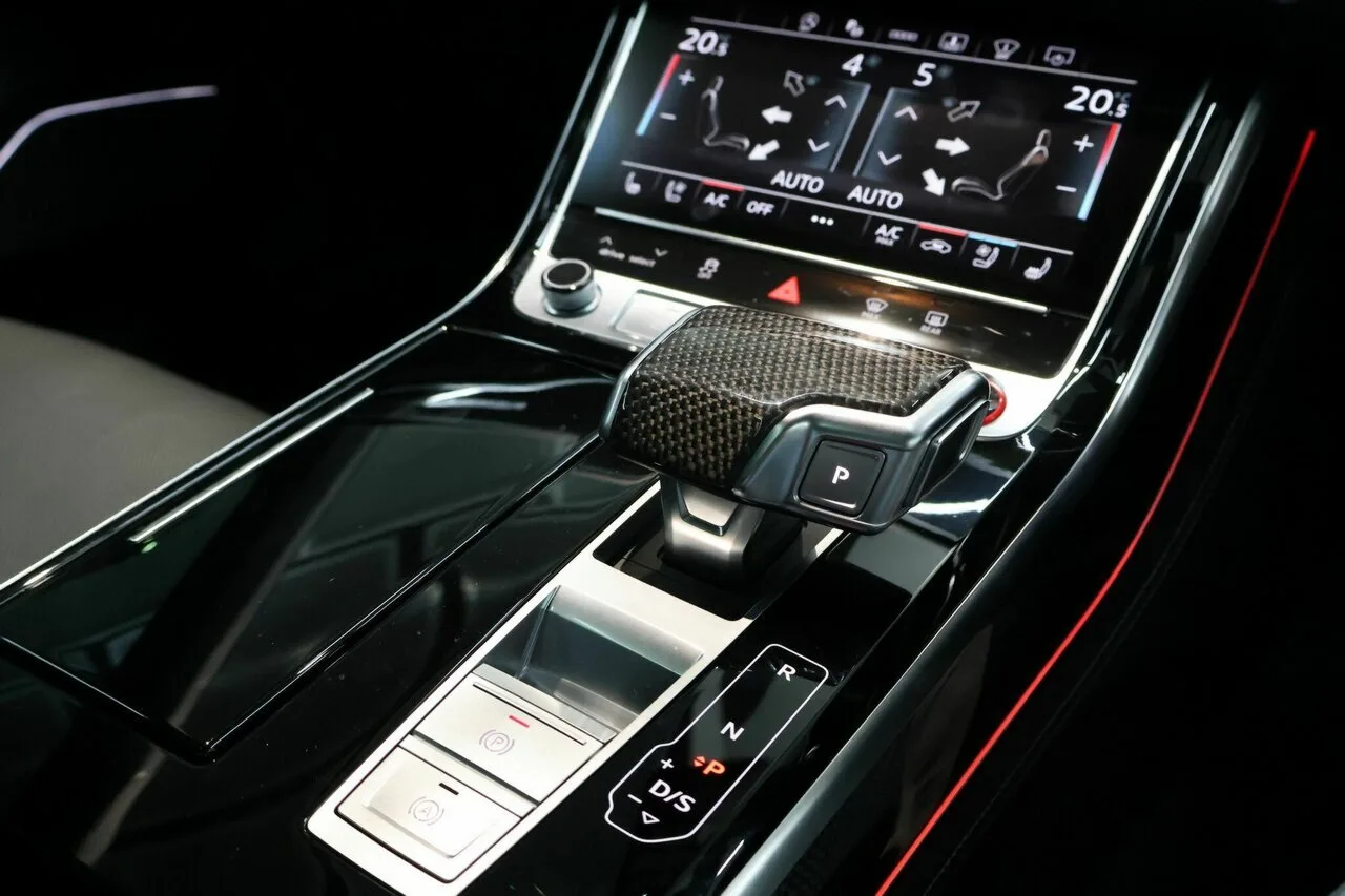 2023 Audi S8 Tiptronic Quattro 4N MY24, photo 3