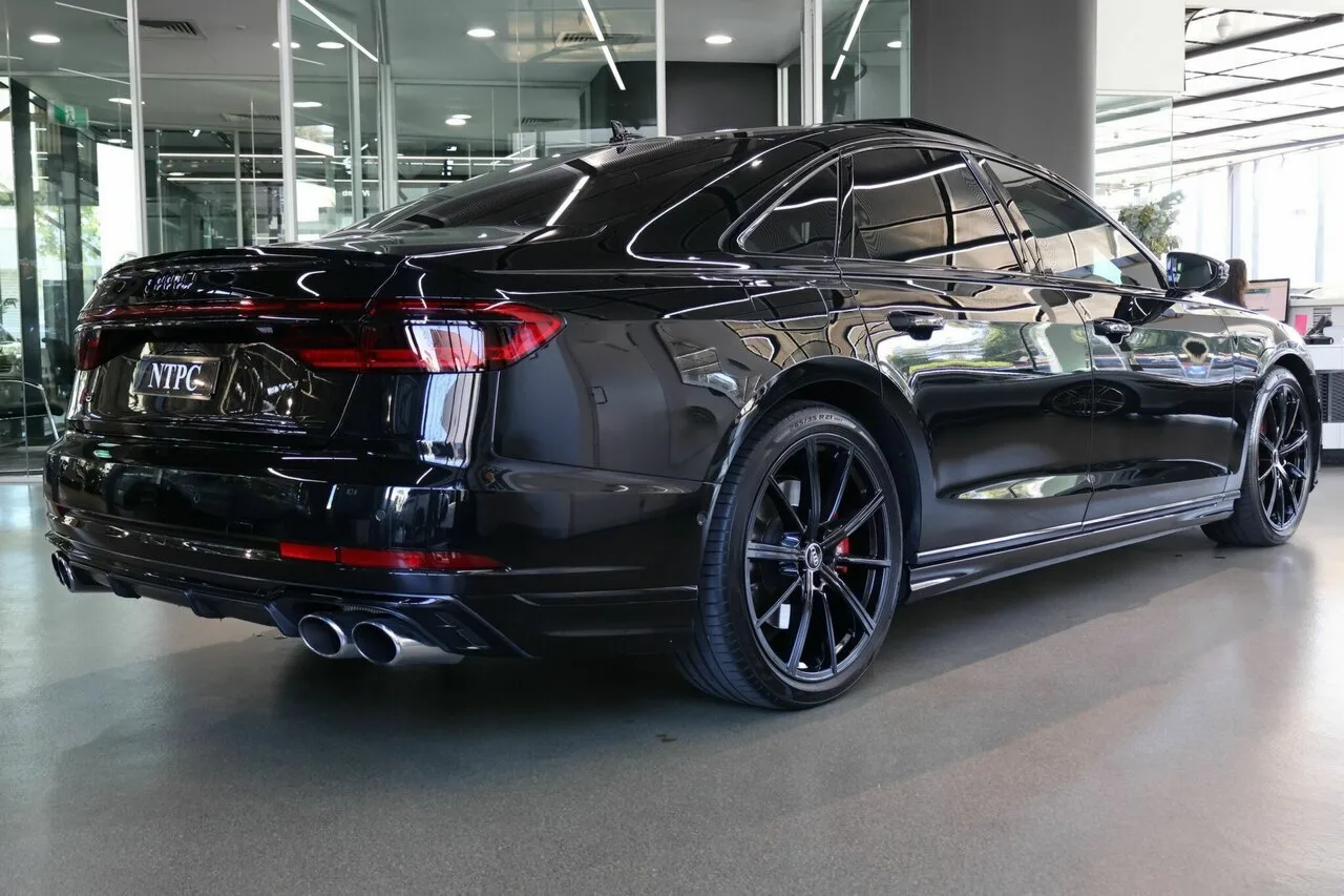 2023 Audi S8 Tiptronic Quattro 4N MY24, photo 6