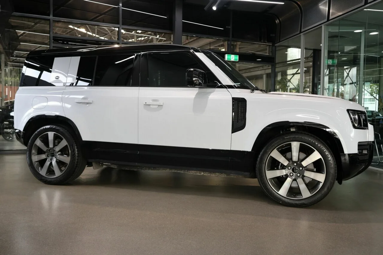 2023 Land Rover Defender 110 P525 AWD V8 L663 23.5MY, photo 4