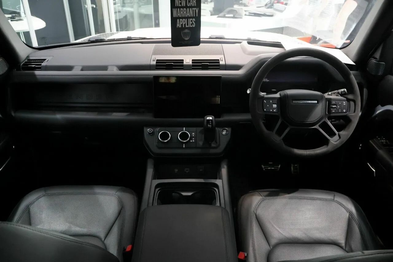 2023 Land Rover Defender 110 P525 AWD V8 L663 23.5MY, photo 12
