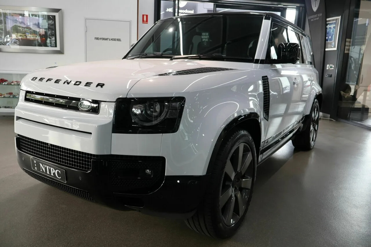 2023 Land Rover Defender 110 P525 AWD V8 L663 23.5MY, photo 13