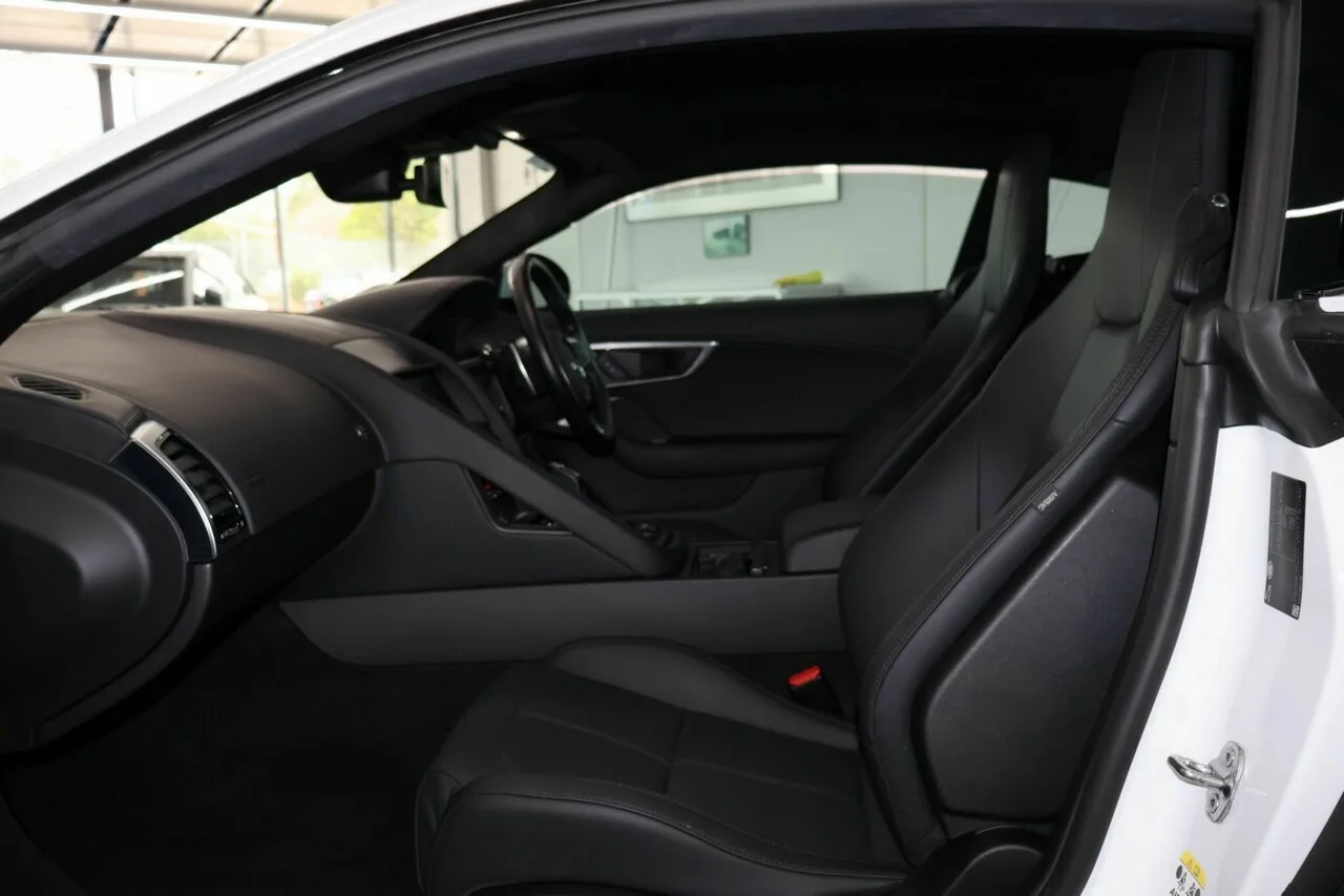 2022 Jaguar F-TYPE R-Dynamic Coupe X152 22MY, photo 10