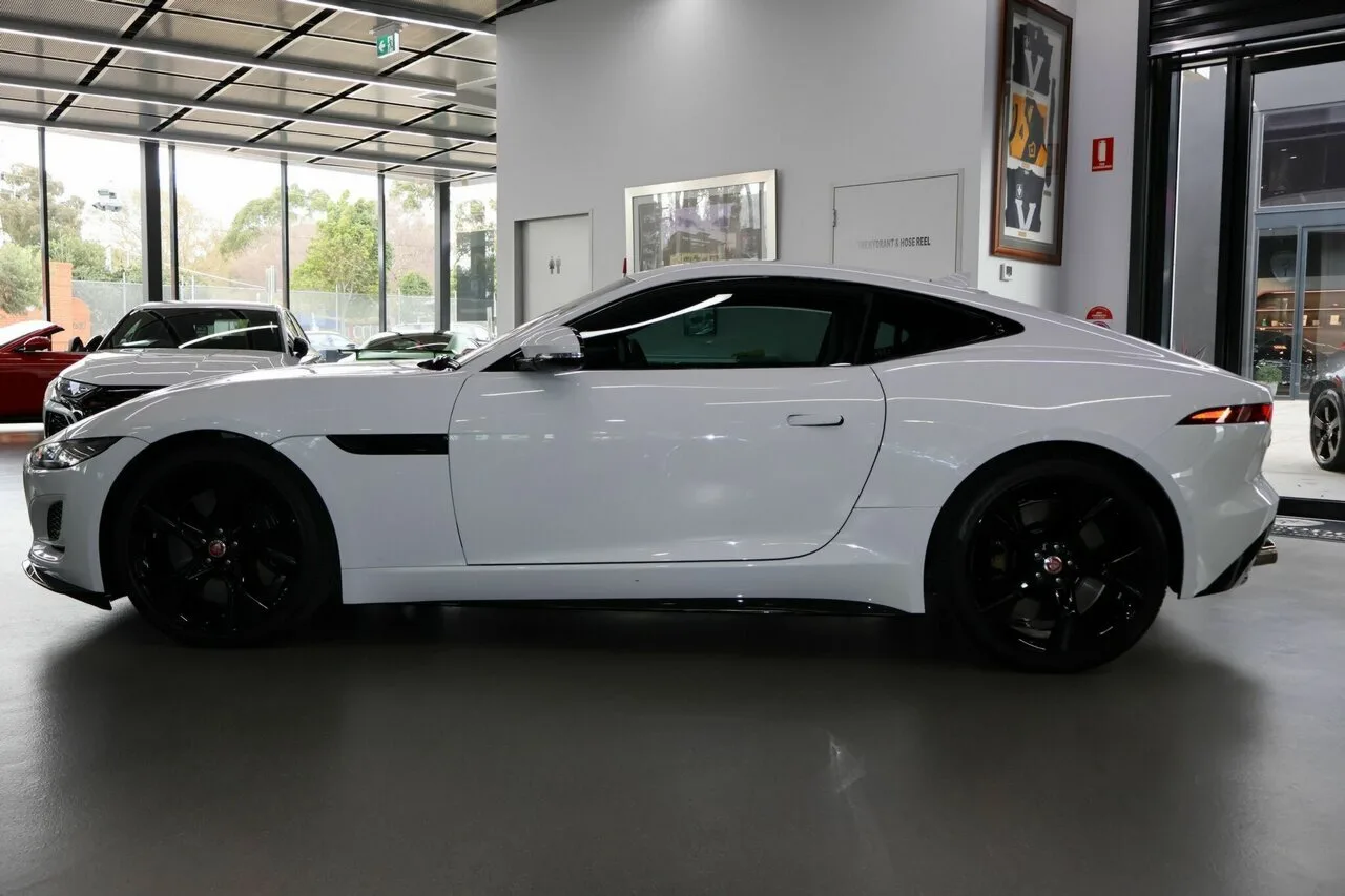 2022 Jaguar F-TYPE R-Dynamic Coupe X152 22MY, photo 11