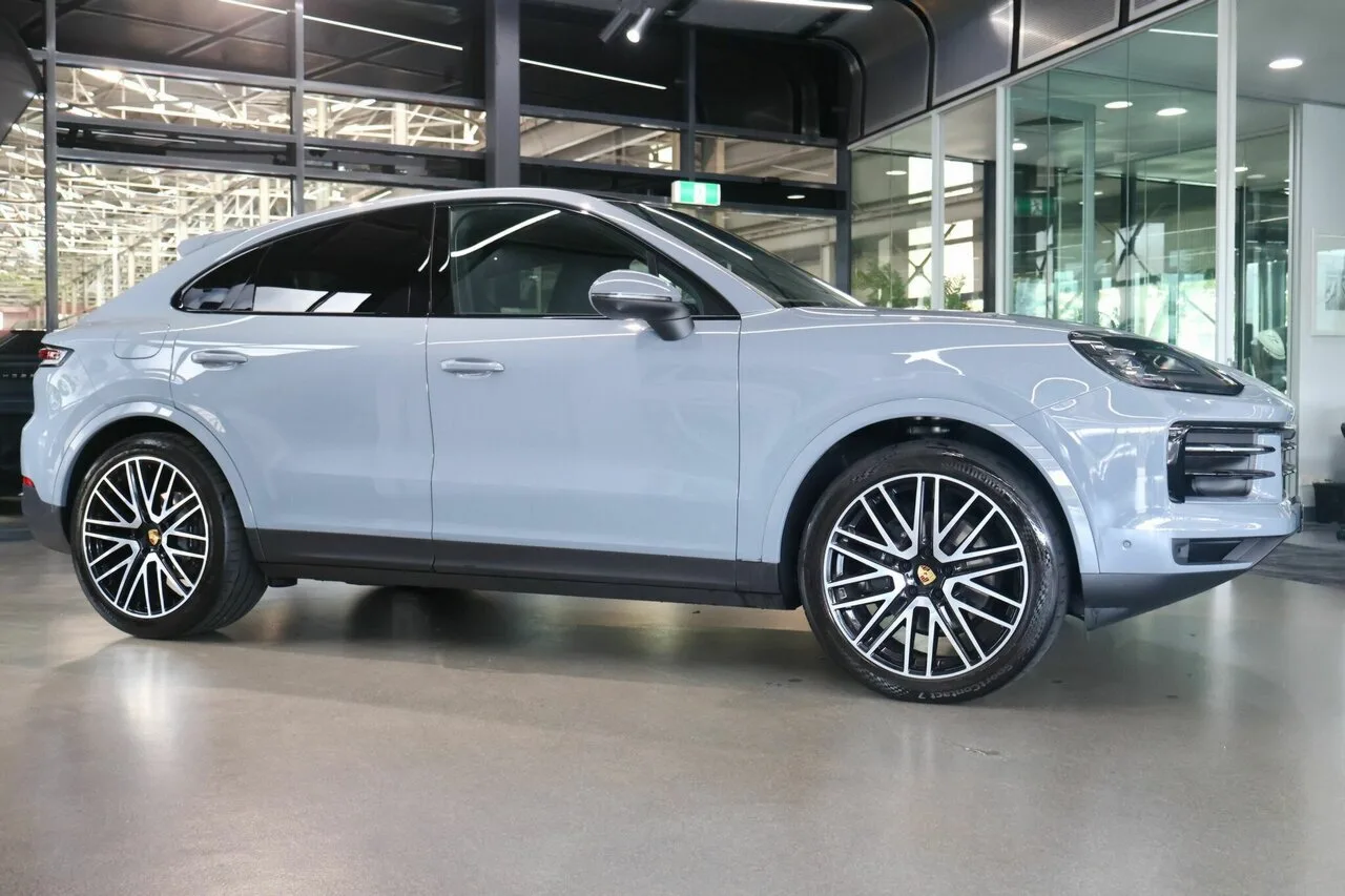 2024 Porsche Cayenne Coupe Tiptronic E3 II MY25, photo 4