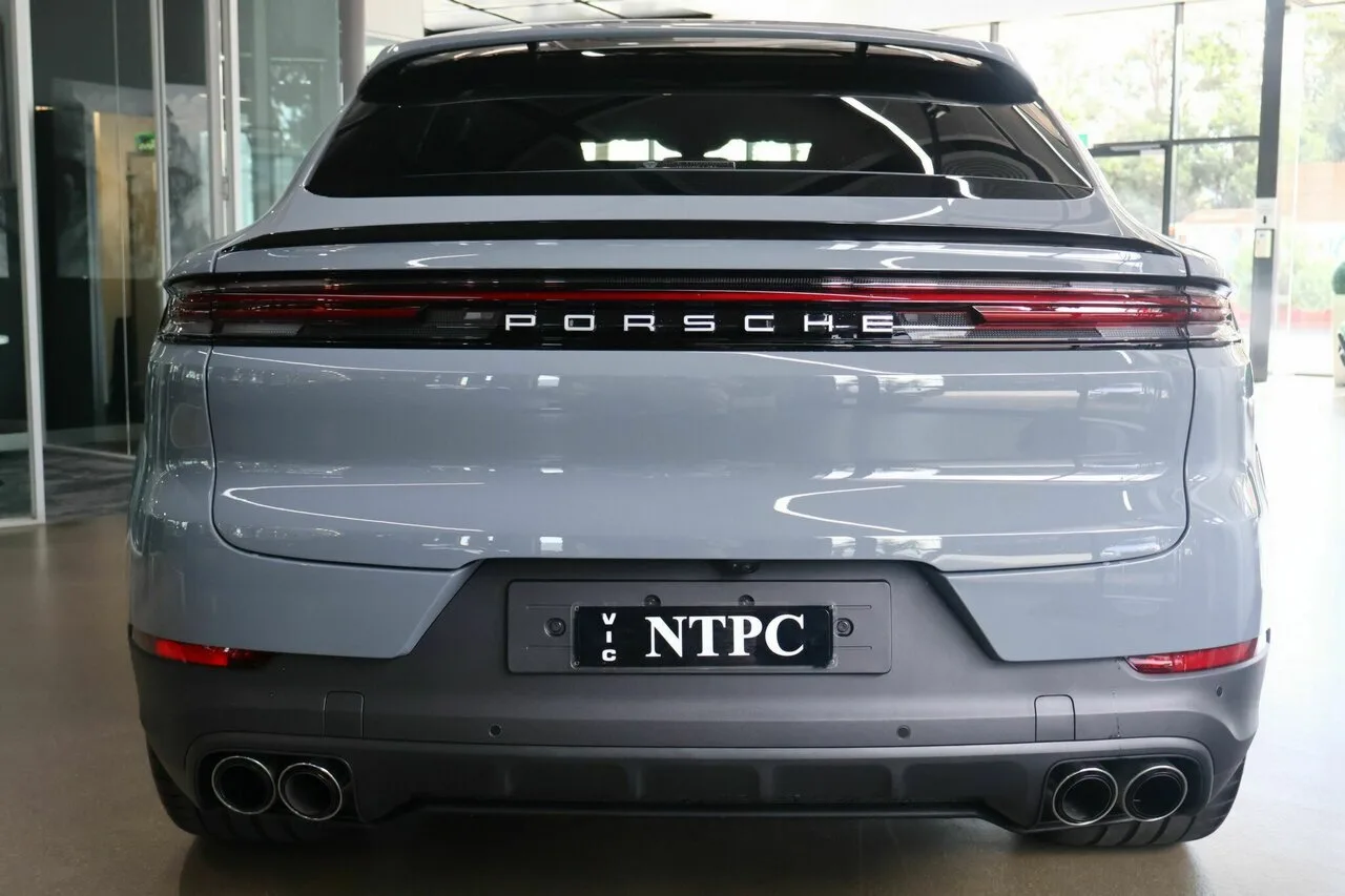 2024 Porsche Cayenne Coupe Tiptronic E3 II MY25, photo 8