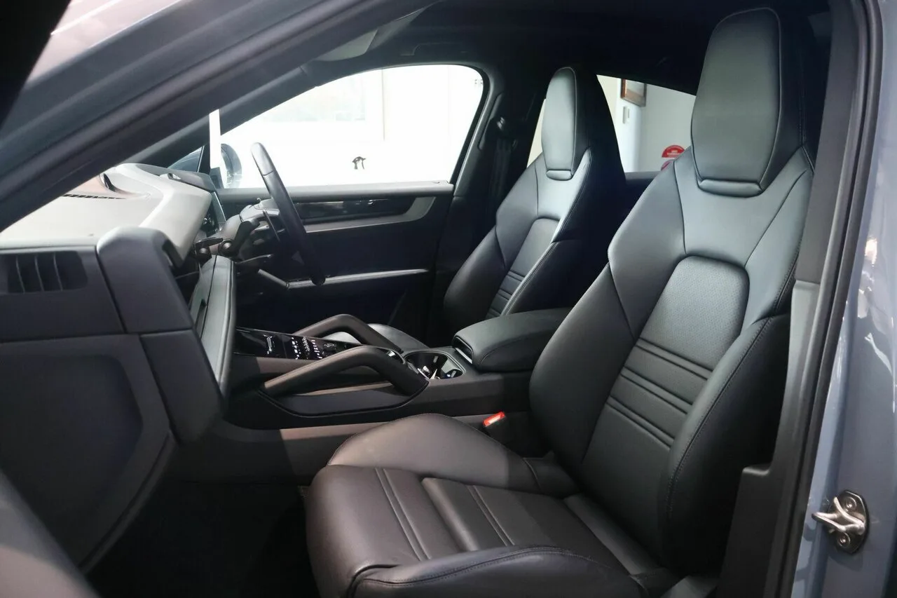 2024 Porsche Cayenne Coupe Tiptronic E3 II MY25, photo 17