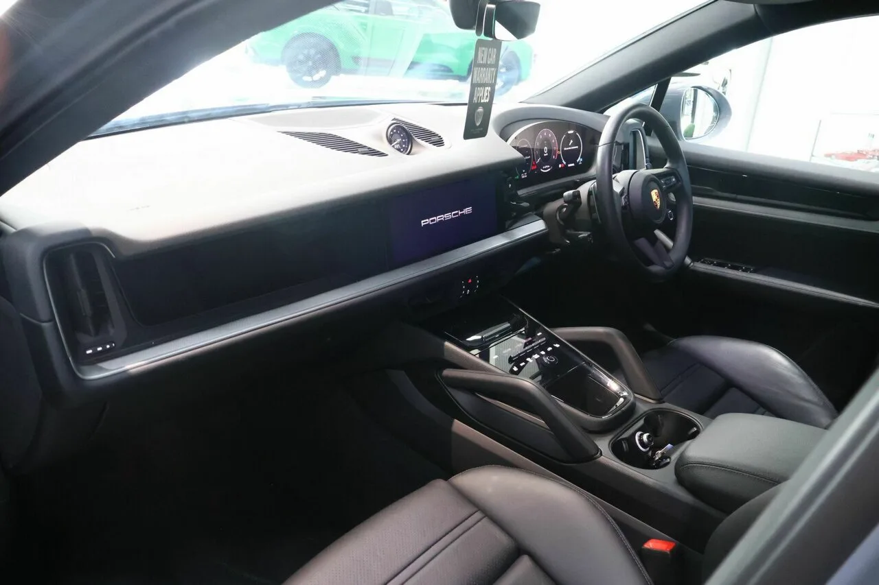 2024 Porsche Cayenne Coupe Tiptronic E3 II MY25, photo 19