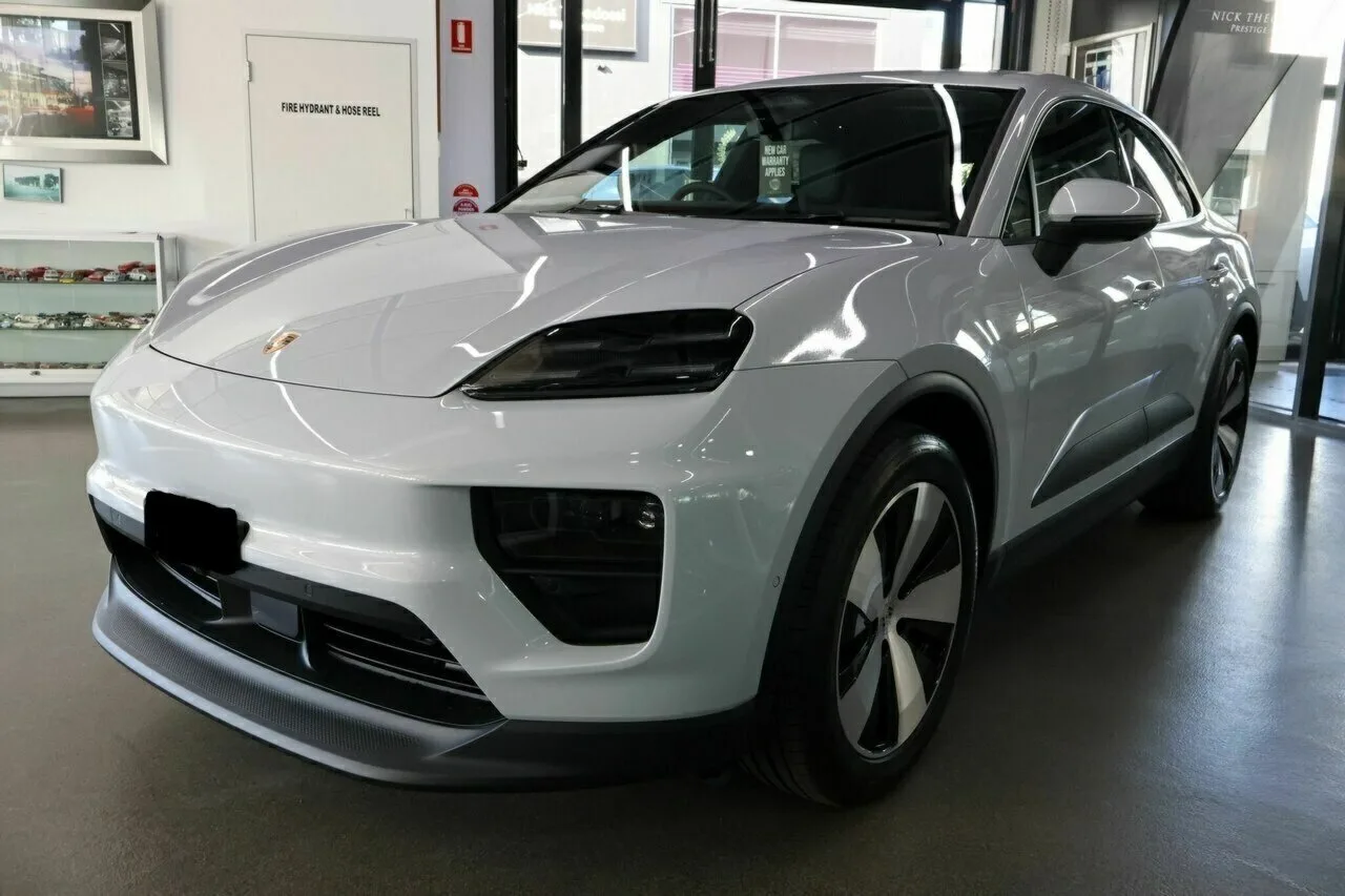 2025 Porsche Macan 4 AWD XAB MY25, photo 8