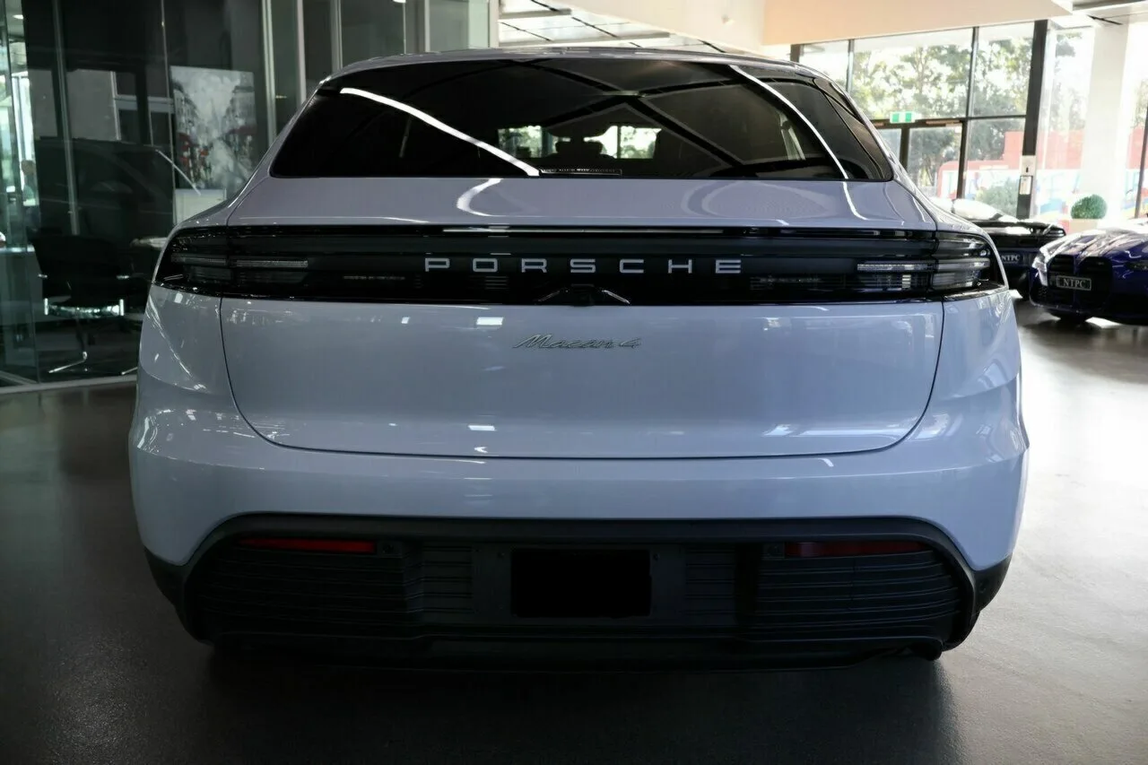 2025 Porsche Macan 4 AWD XAB MY25, photo 12