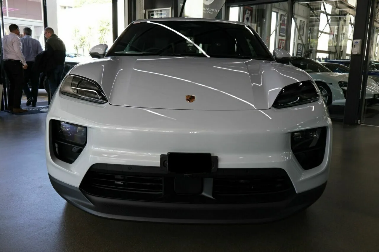 2025 Porsche Macan 4 AWD XAB MY25, photo 16