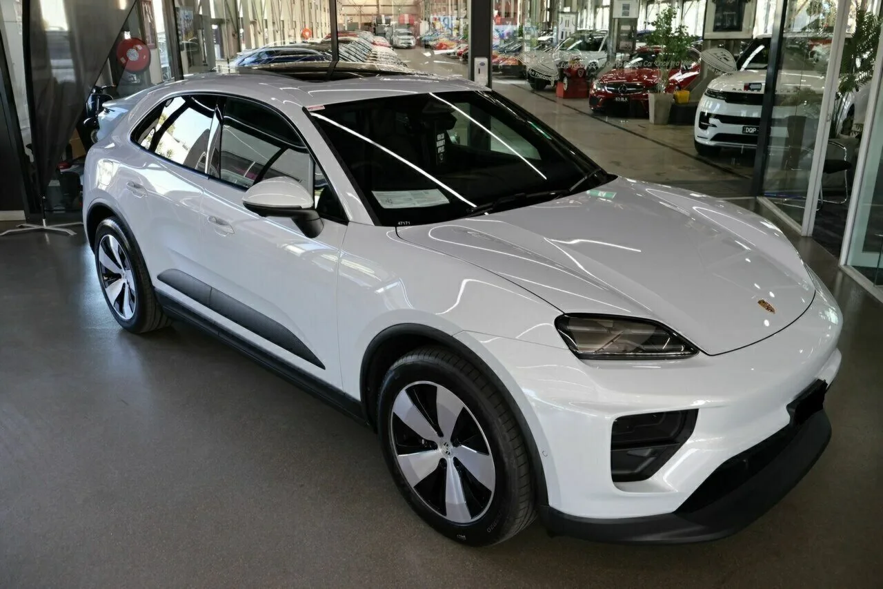 2025 Porsche Macan 4 AWD XAB MY25, photo 20