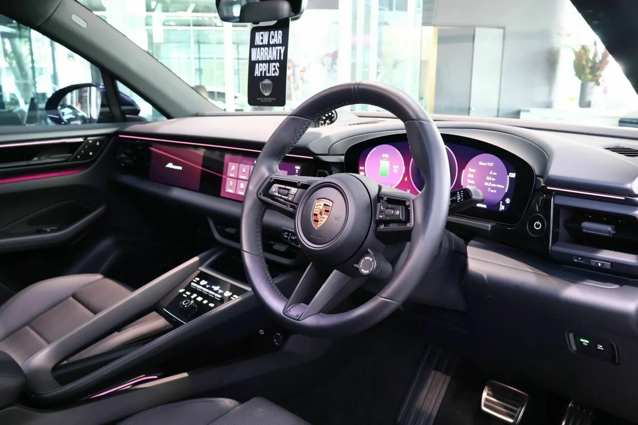 2025 Porsche Macan 4S AWD XAB MY25, photo 3