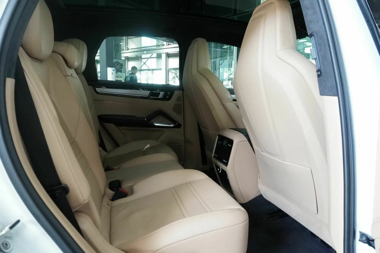 2019 Porsche Cayenne Turbo S Tiptronic E-Hybrid E3 MY20, photo 9
