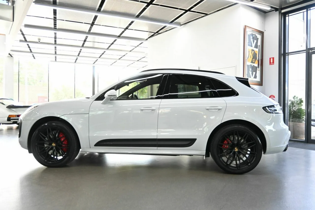 2023 Porsche Macan GTS PDK AWD 95B MY23, photo 15