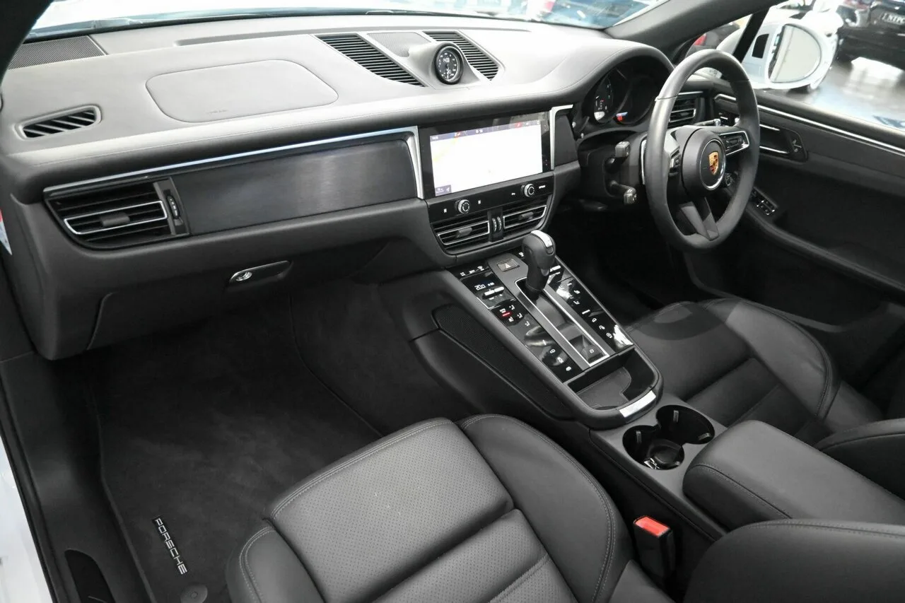 2023 Porsche Macan GTS PDK AWD 95B MY23, photo 16