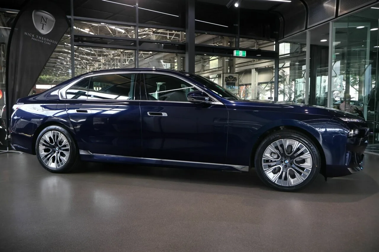 2023 BMW 740i M Sport Series 740i Steptronic M Sport G70, photo 4