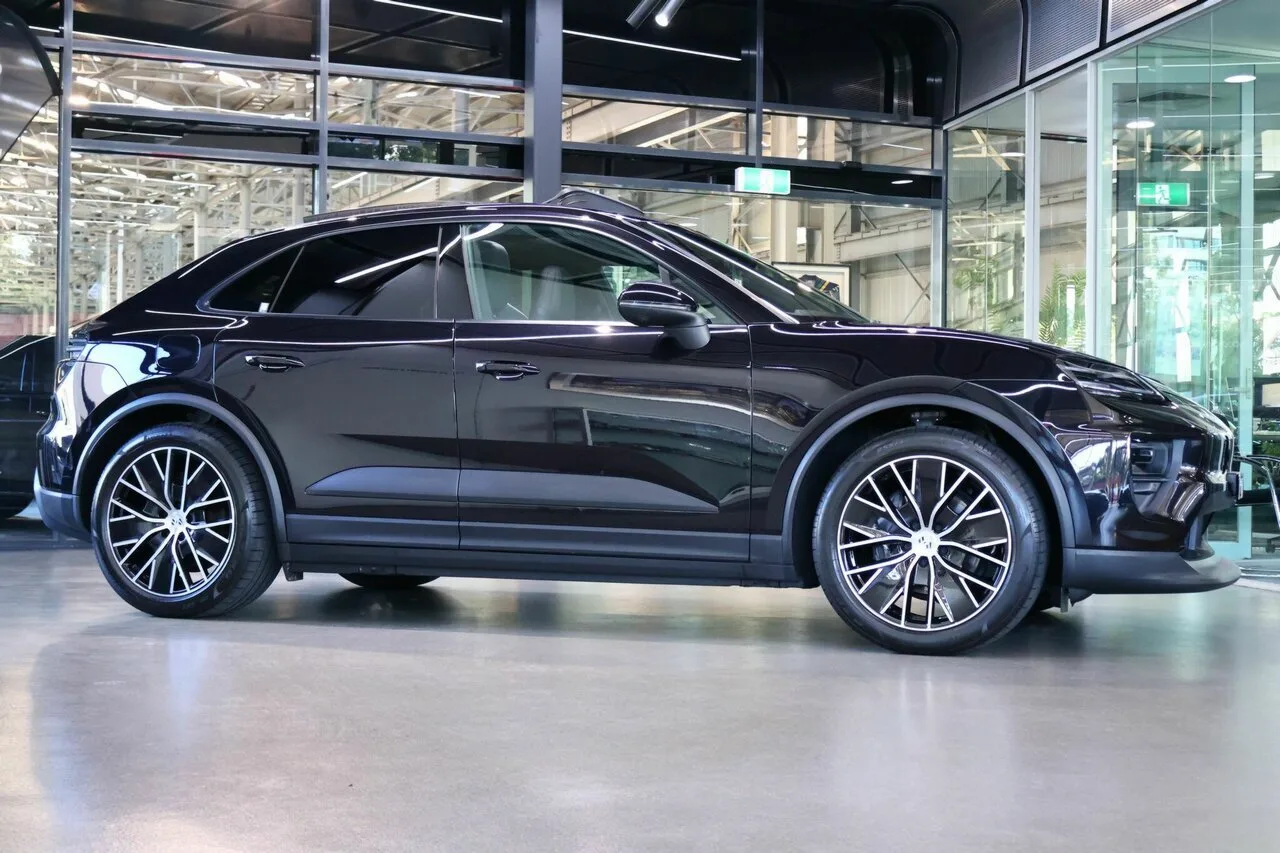 2025 Porsche Macan XAB MY25, photo 4