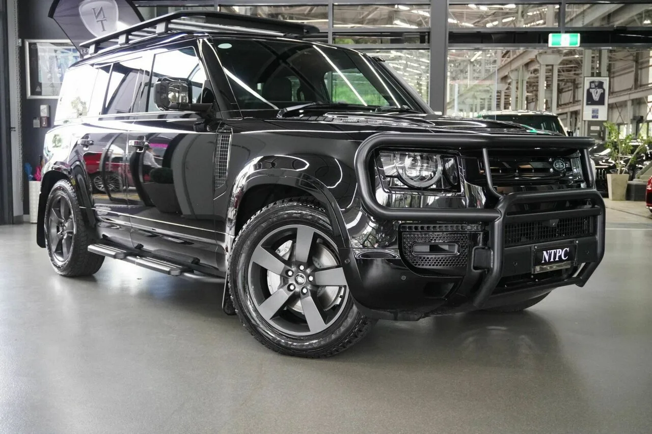 2025 Land Rover Defender 110 P400 AWD X-Dynamic SE L663 25.5MY, photo 1