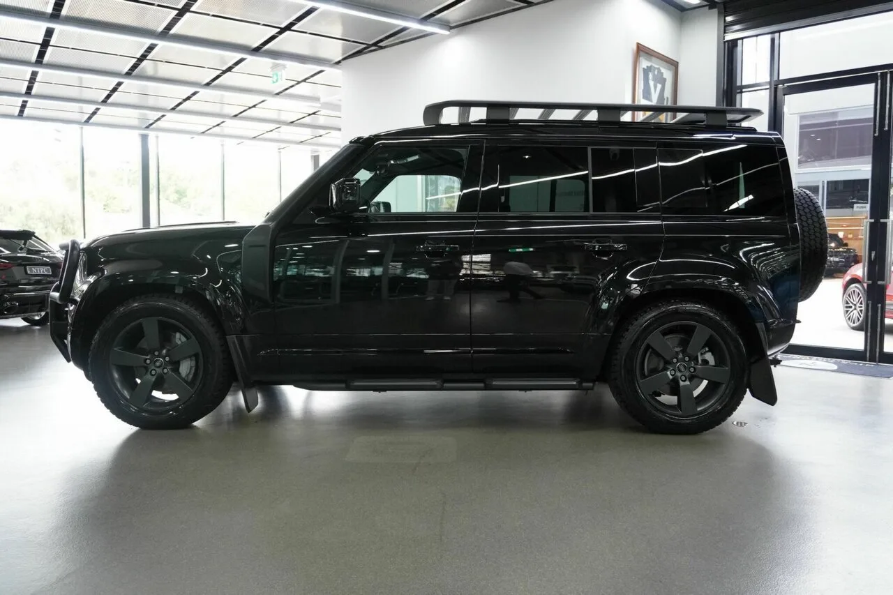 2025 Land Rover Defender 110 P400 AWD X-Dynamic SE L663 25.5MY, photo 12