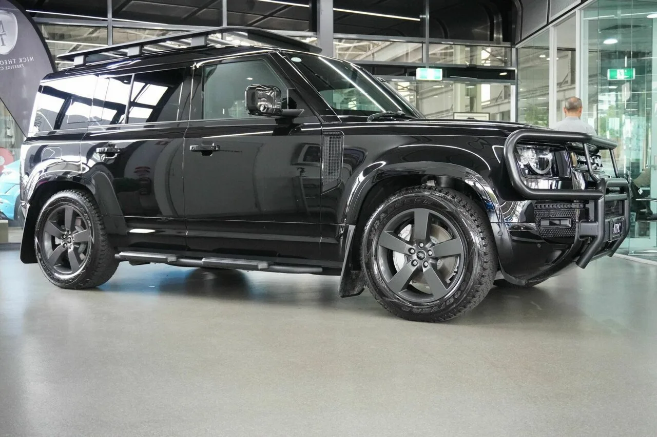 2025 Land Rover Defender 110 P400 AWD X-Dynamic SE L663 25.5MY, photo 22