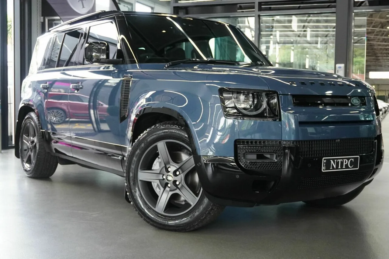 2025 Land Rover Defender 110 D350 AWD X-Dynamic SE L663 25.5MY, photo 1
