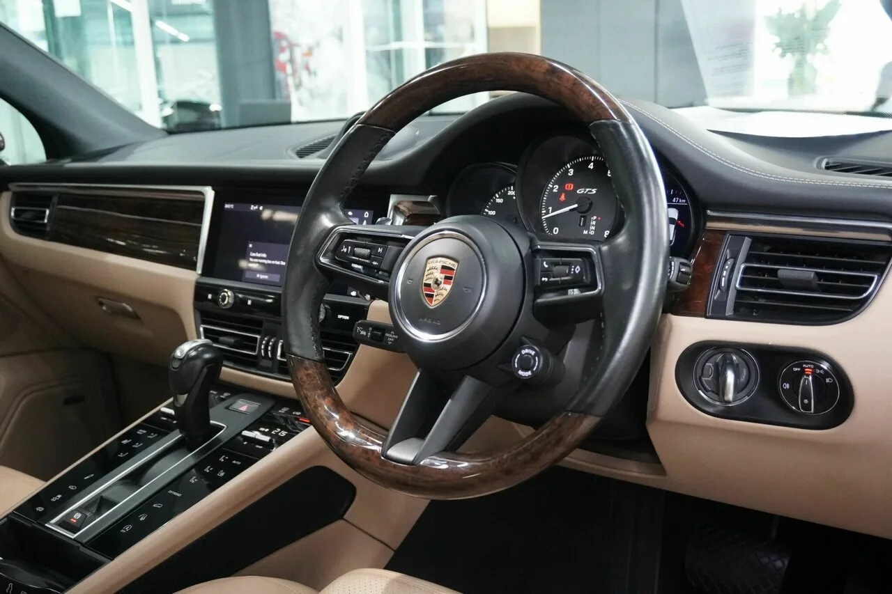 2023 Porsche Macan GTS PDK AWD 95B MY23, photo 3