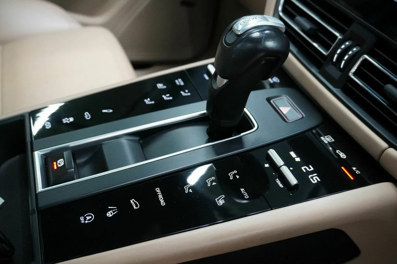2023 Porsche Macan GTS PDK AWD 95B MY23, photo 5