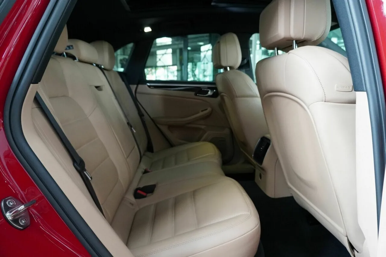 2023 Porsche Macan GTS PDK AWD 95B MY23, photo 9