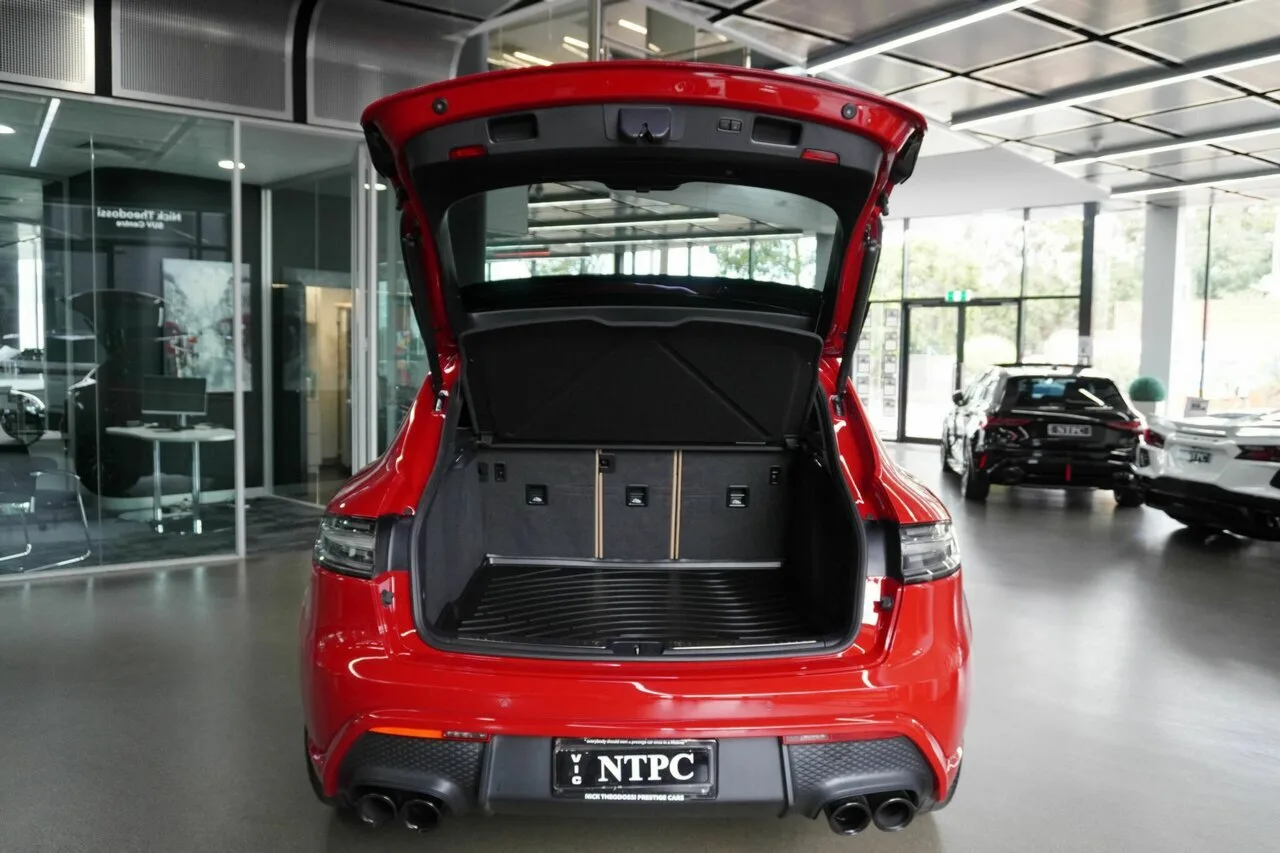 2023 Porsche Macan GTS PDK AWD 95B MY23, photo 10