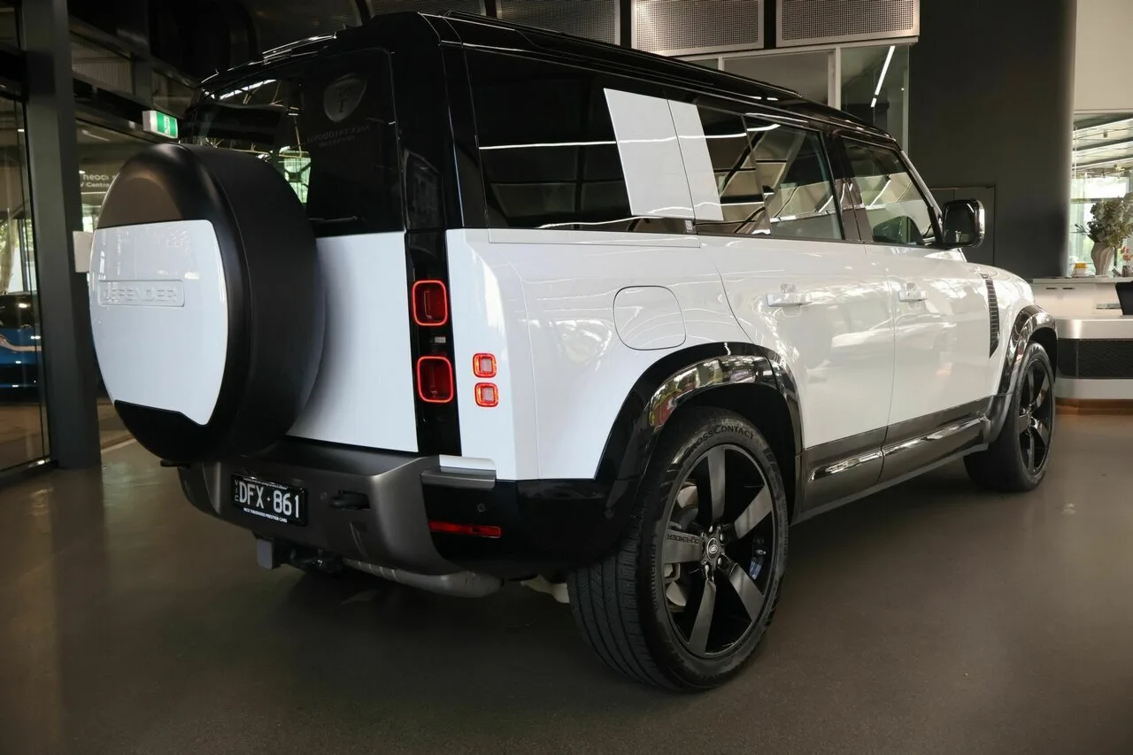 2024 Land Rover Defender 110 D350 AWD X-Dynamic SE L663 25MY, photo 6