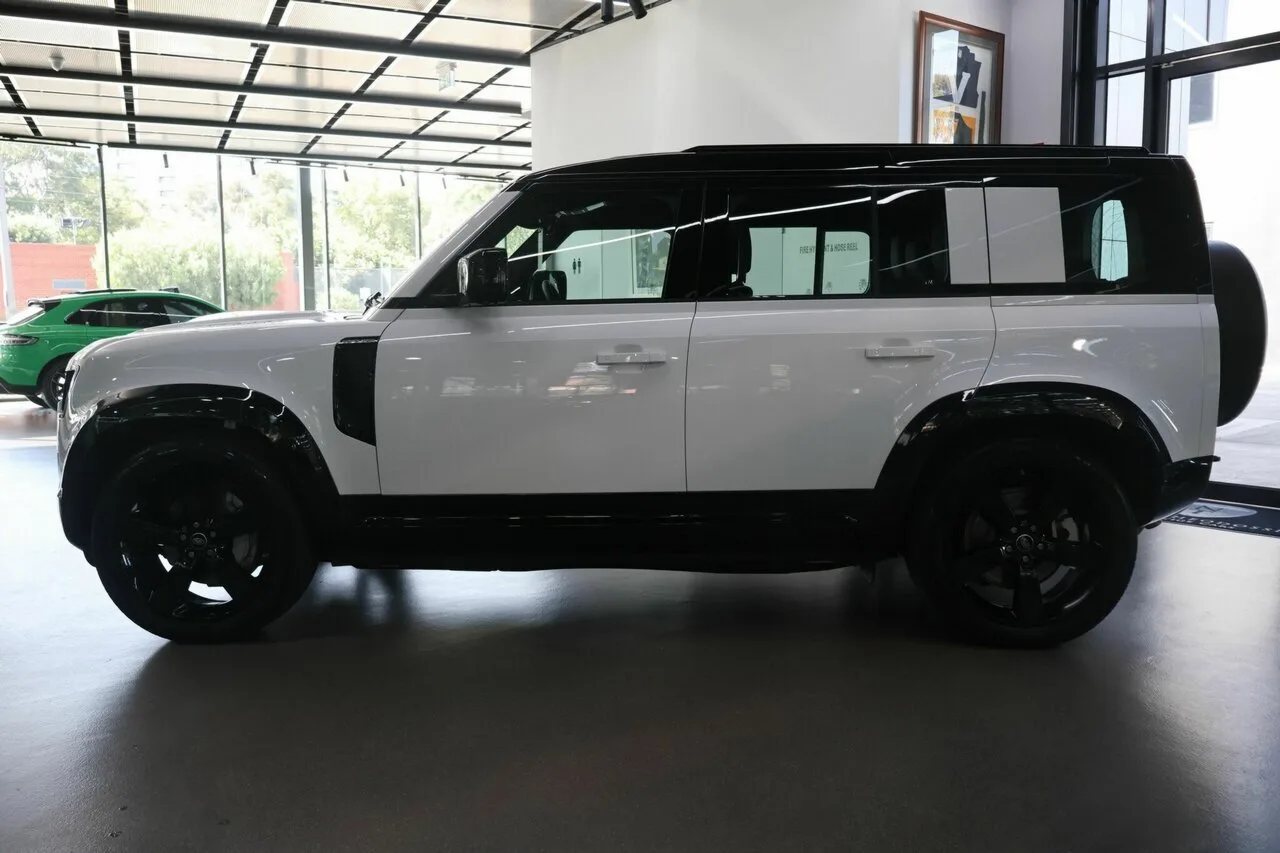 2024 Land Rover Defender 110 D350 AWD X-Dynamic SE L663 25MY, photo 12