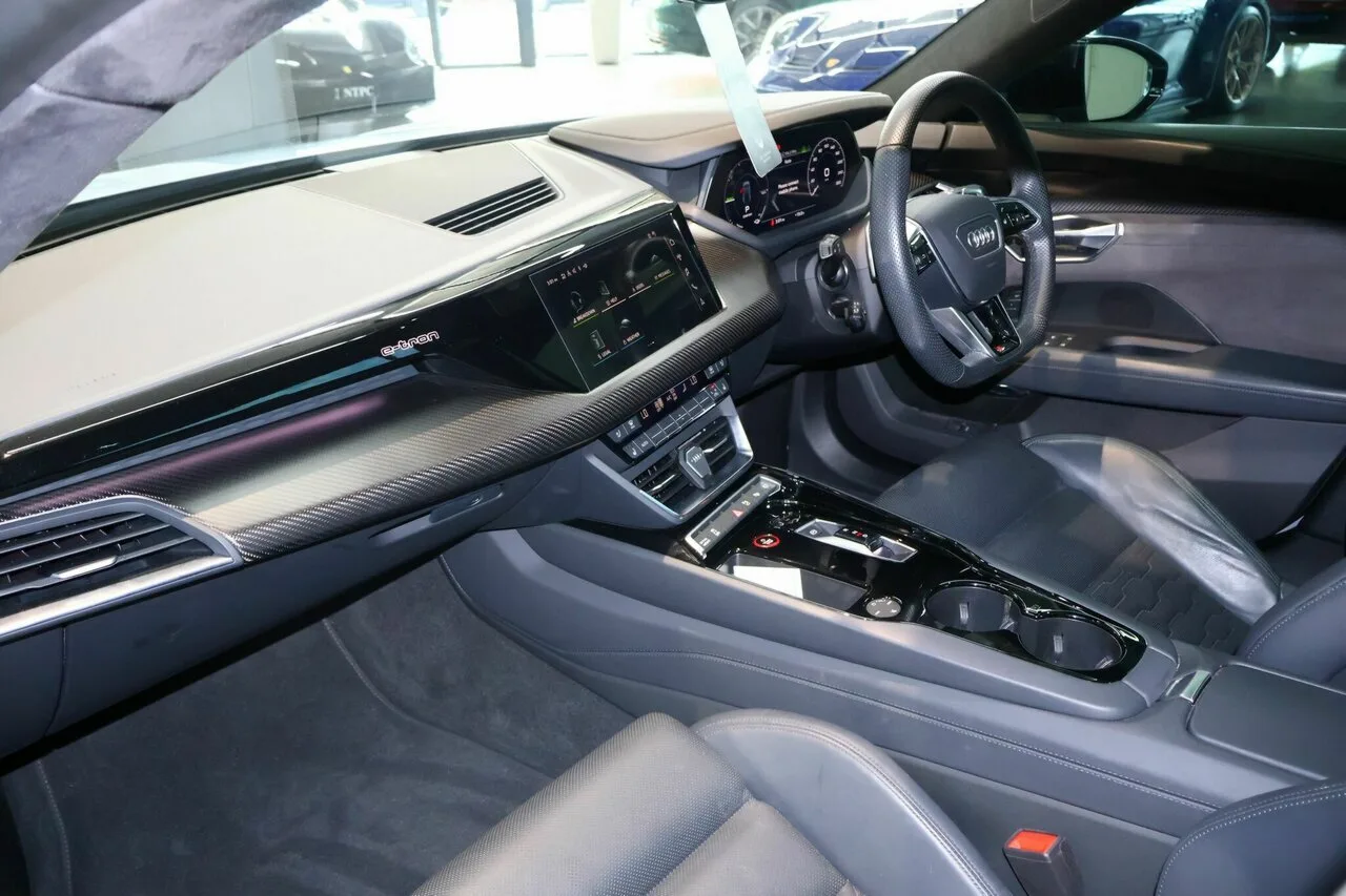 2023 Audi RS e-tron GT e-quattro F83 MY23, photo 15