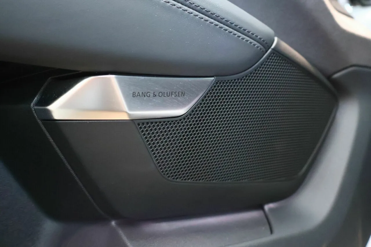2023 Audi RS e-tron GT e-quattro F83 MY23, photo 17