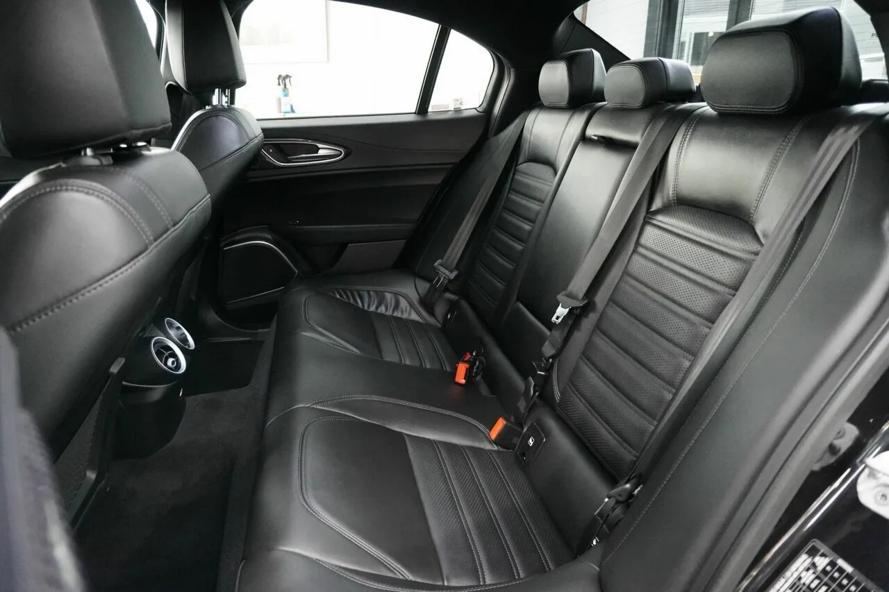 2023 Alfa Romeo Giulia Quadrifoglio Series 4 MY23, photo 11
