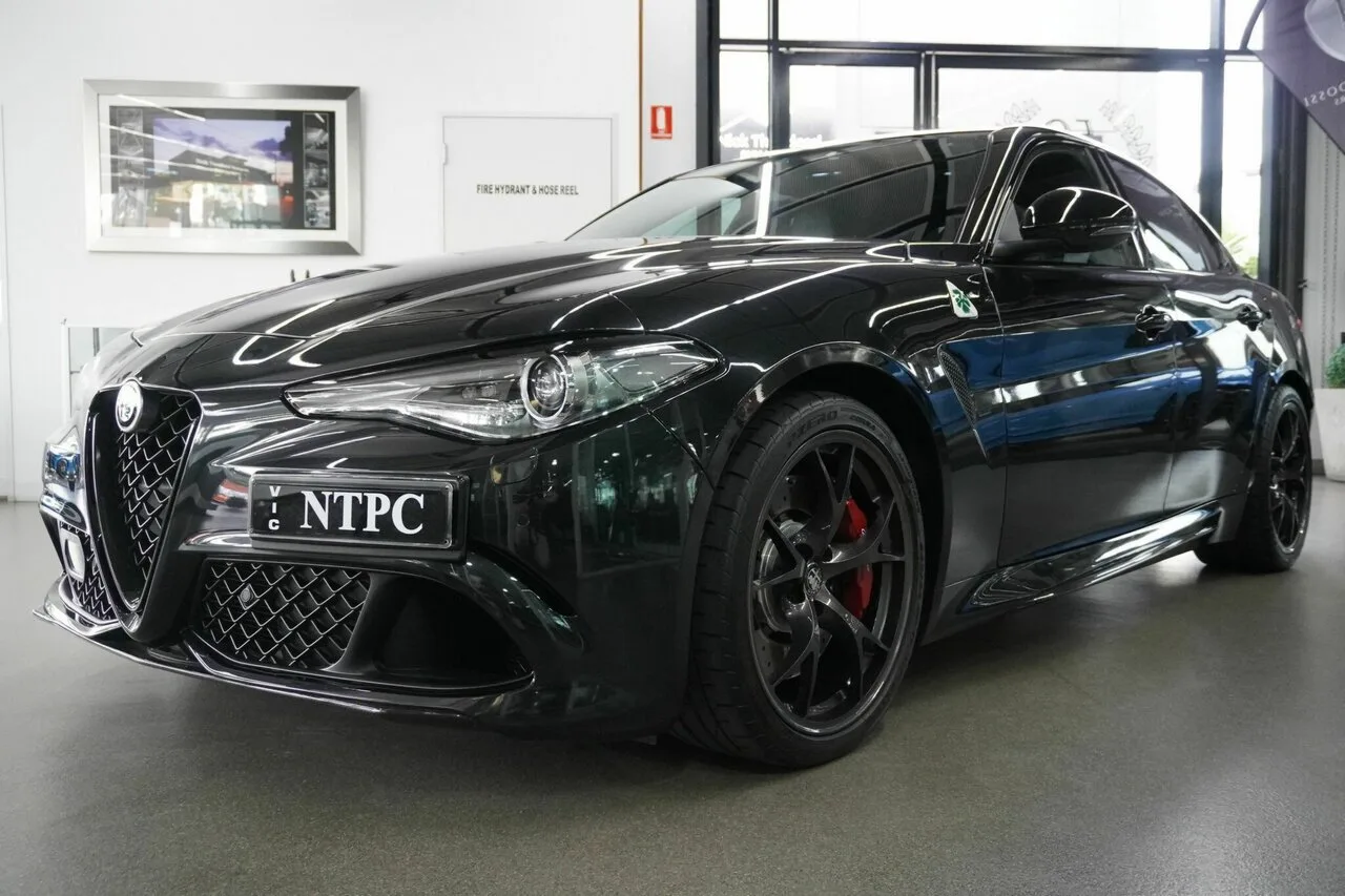 2023 Alfa Romeo Giulia Quadrifoglio Series 4 MY23, photo 13