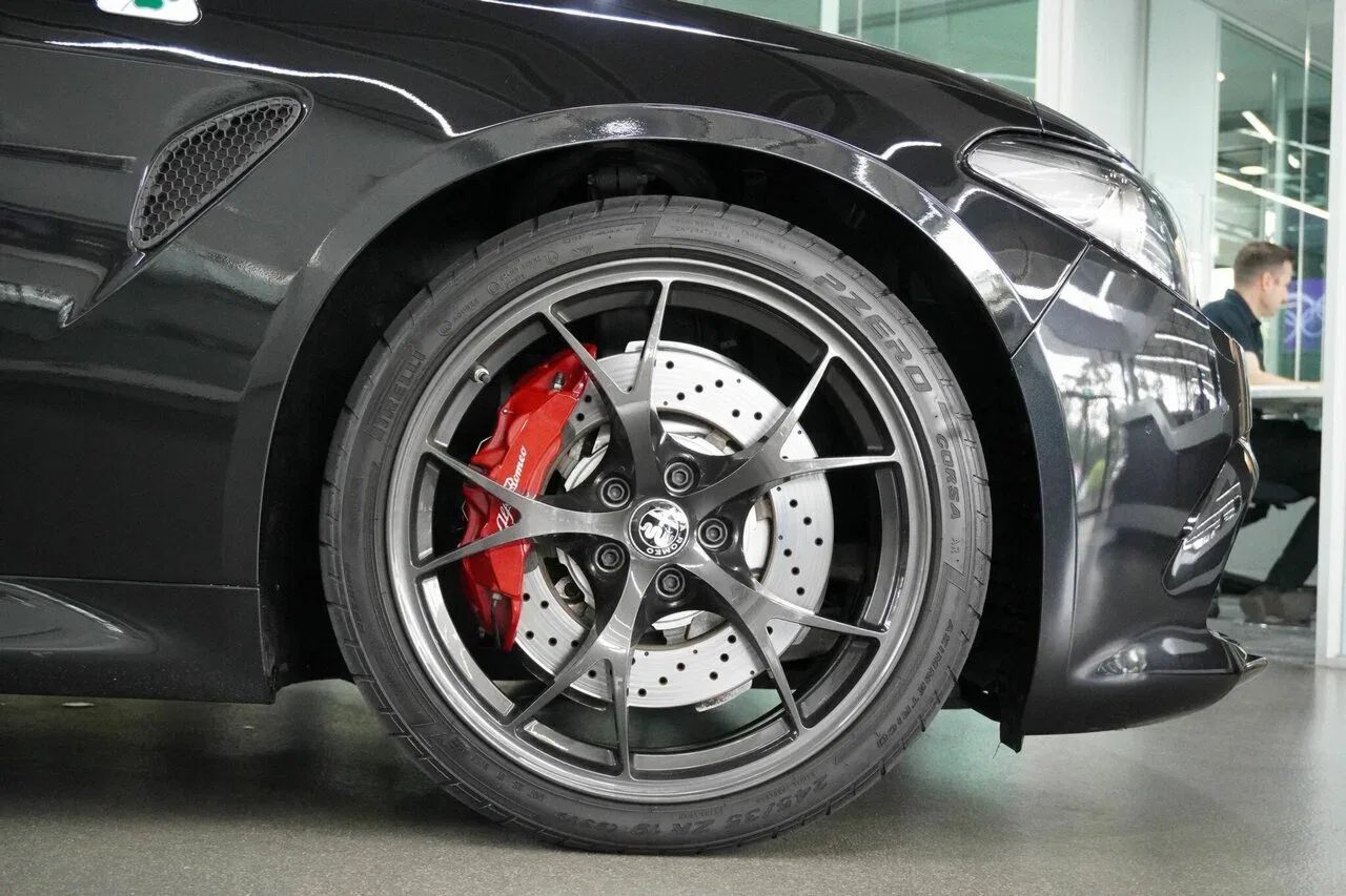 2023 Alfa Romeo Giulia Quadrifoglio Series 4 MY23, photo 17
