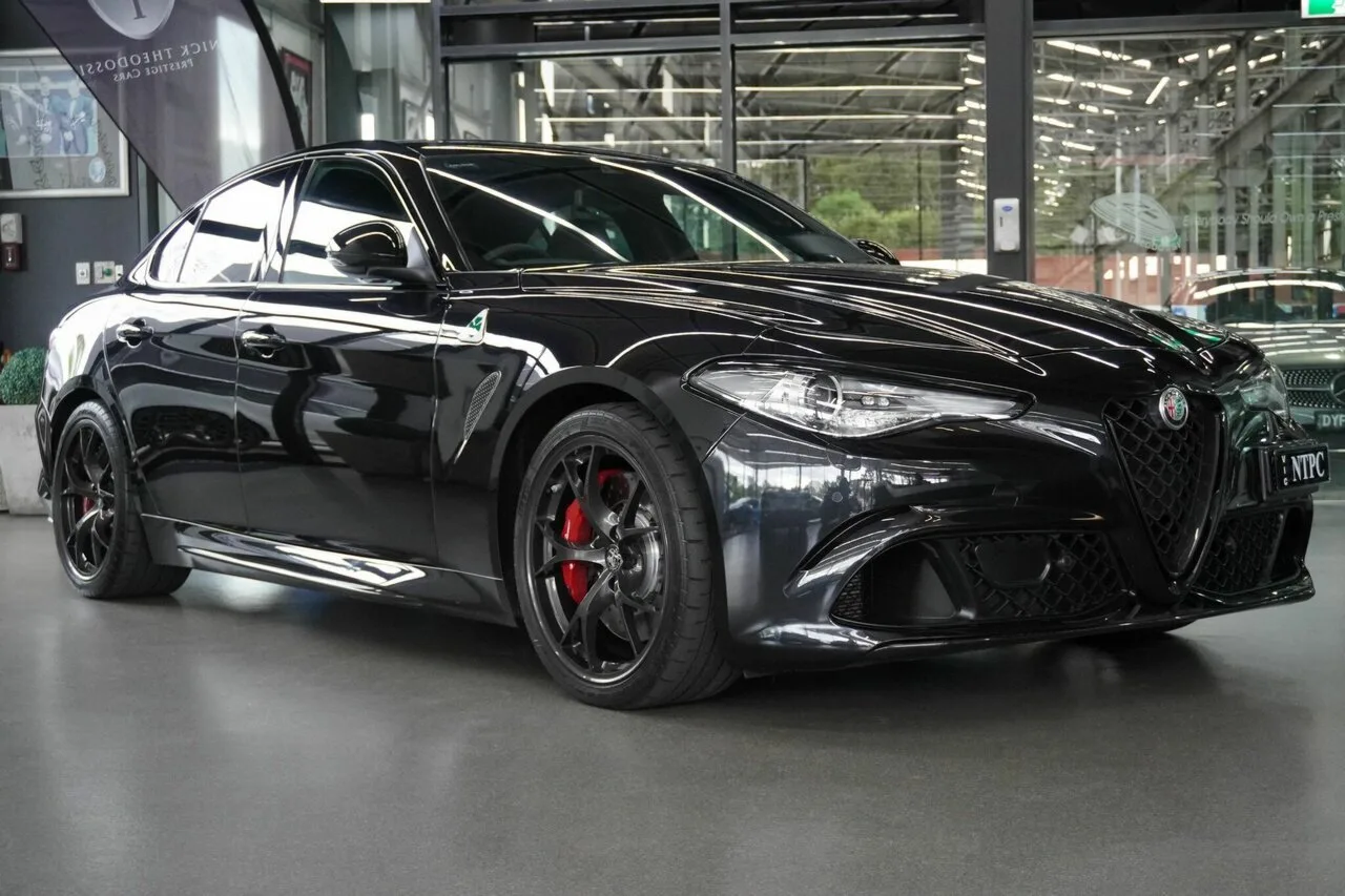 2023 Alfa Romeo Giulia Quadrifoglio Series 4 MY23, photo 18