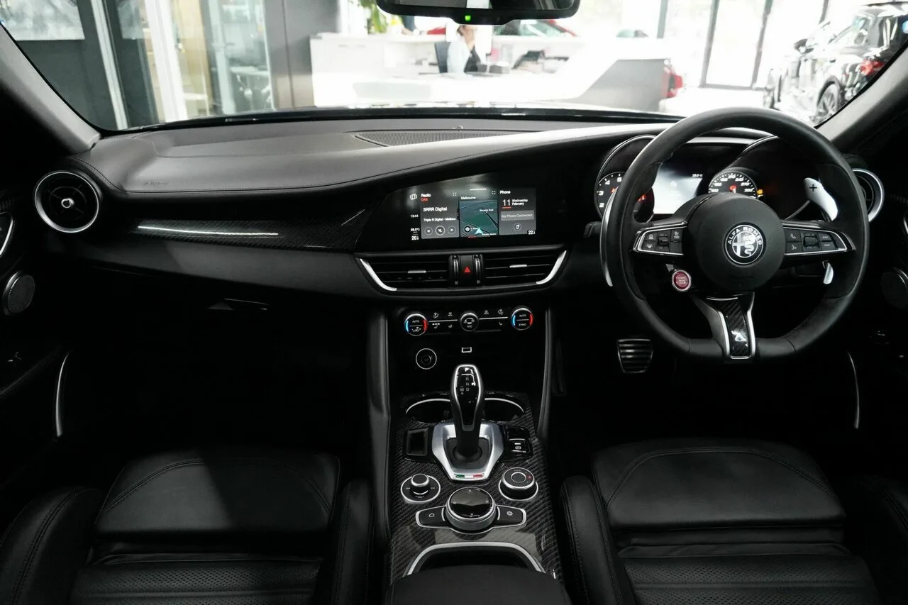 2023 Alfa Romeo Giulia Quadrifoglio Series 4 MY23, photo 19