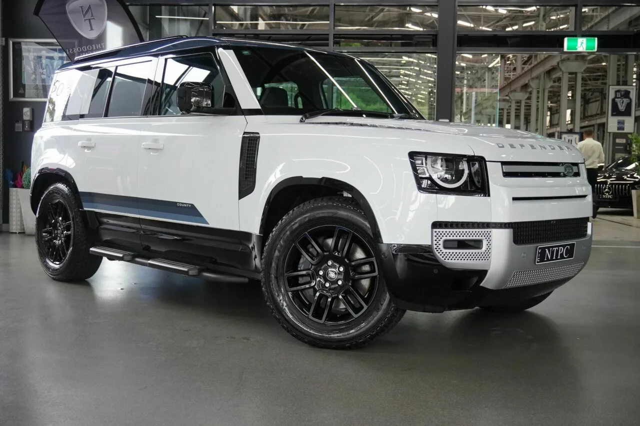 2025 Land Rover Defender 110 D250 AWD S L663 25.5MY, photo 1