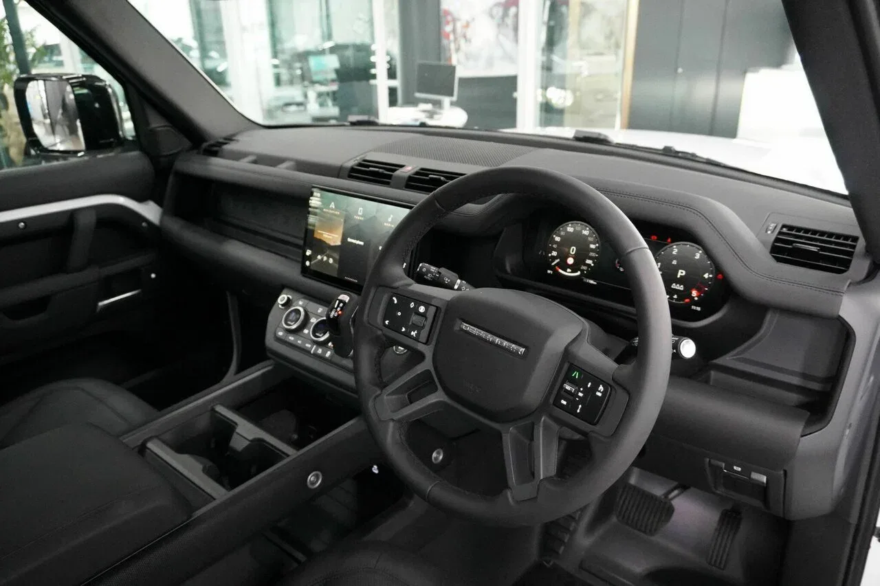 2025 Land Rover Defender 110 D250 AWD S L663 25.5MY, photo 7