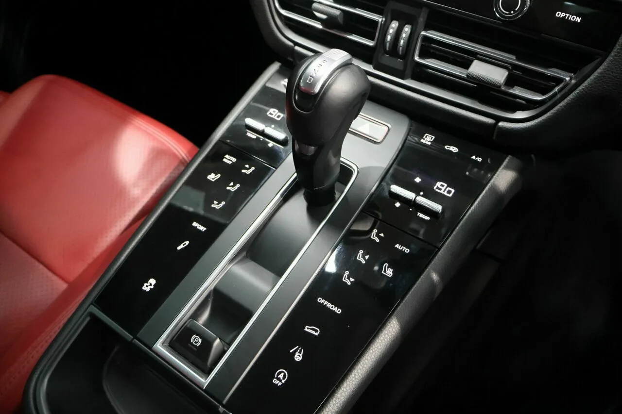 2023 Porsche Macan S PDK AWD 95B MY23, photo 22