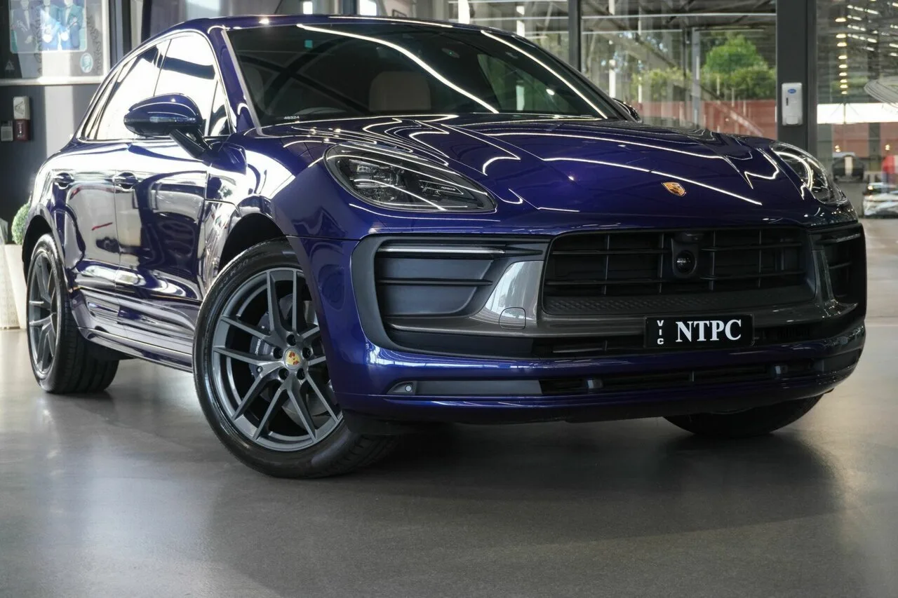 2024 Porsche Macan T PDK AWD 95B MY24, photo 1