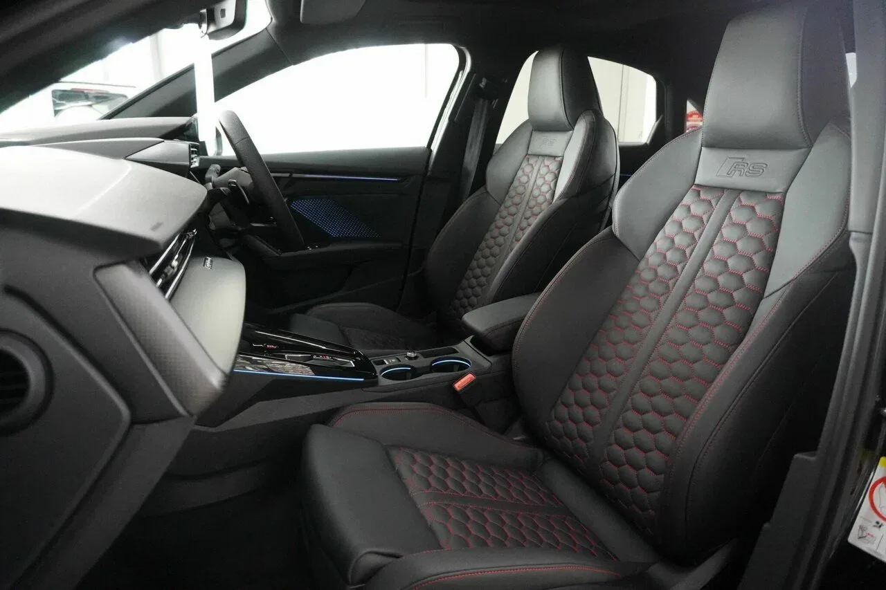 2025 Audi RS3 3 S Tronic Quattro 8Y GY MY26, photo 21