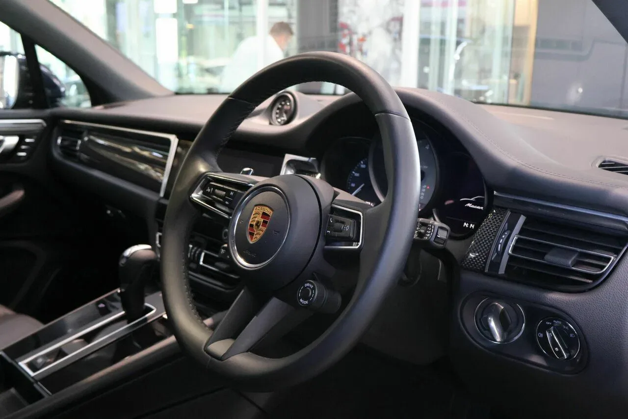 2022 Porsche Macan S PDK AWD 95B MY22, photo 3