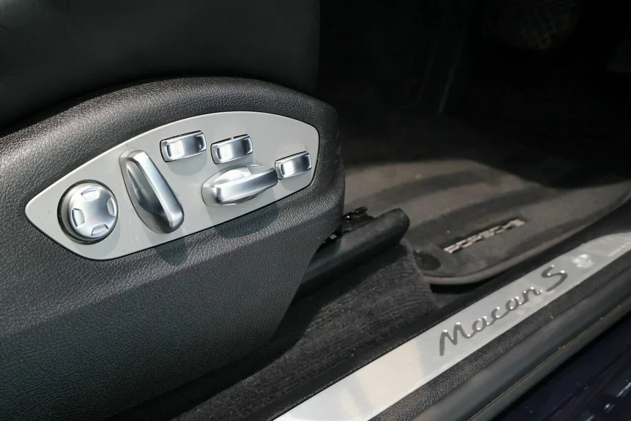 2022 Porsche Macan S PDK AWD 95B MY22, photo 17