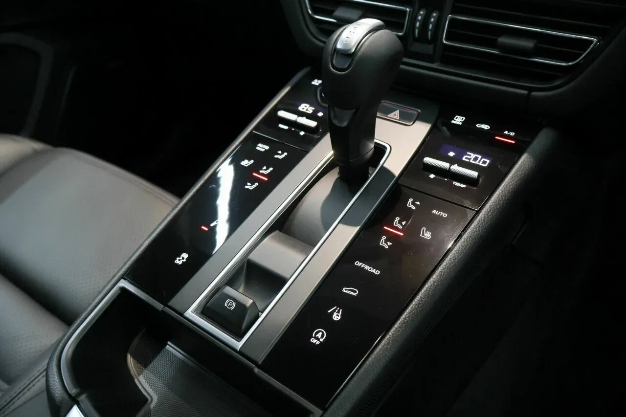 2022 Porsche Macan S PDK AWD 95B MY22, photo 18