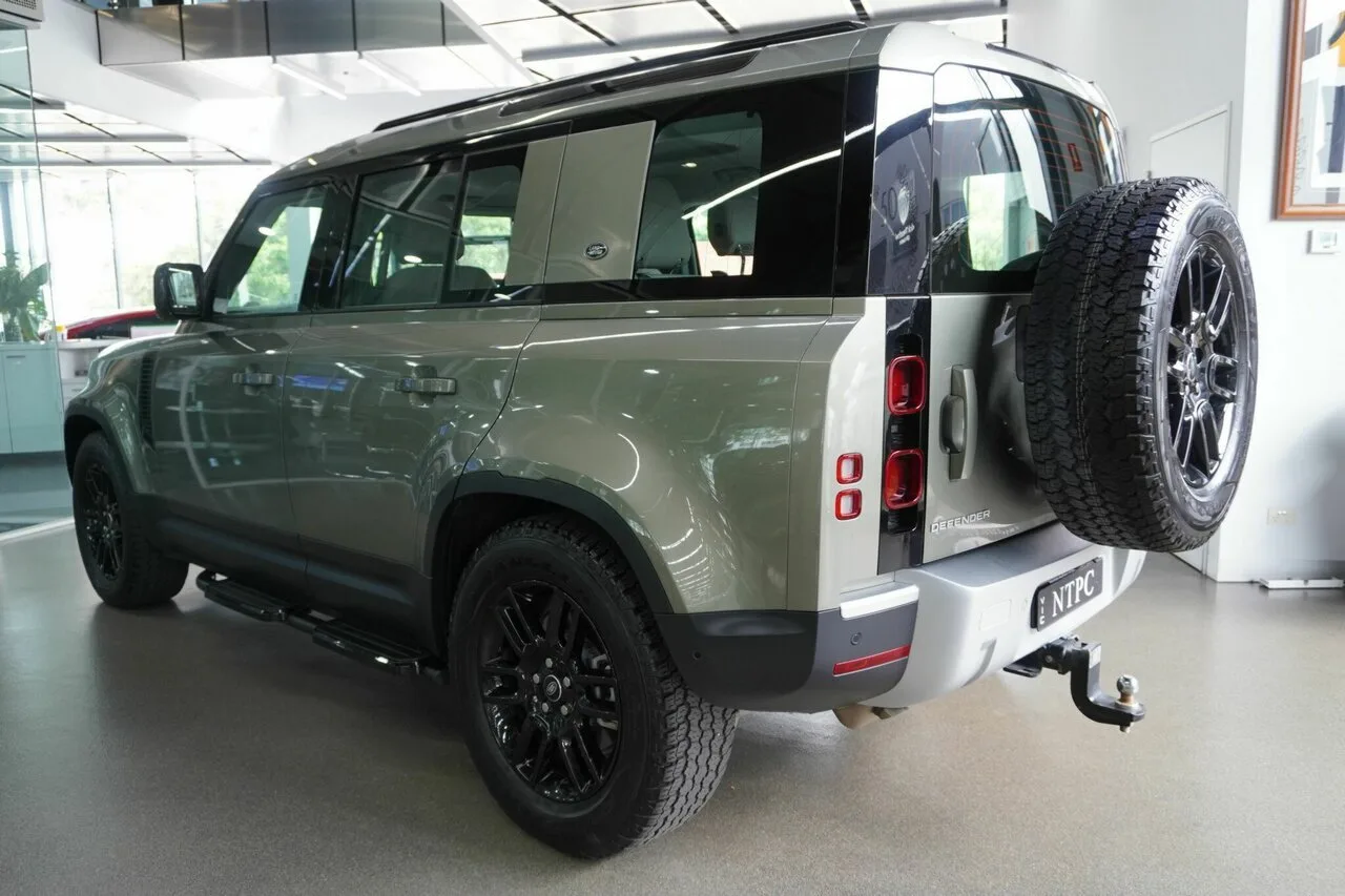 2023 Land Rover Defender 110 D300 AWD SE L663 23.5MY, photo 9